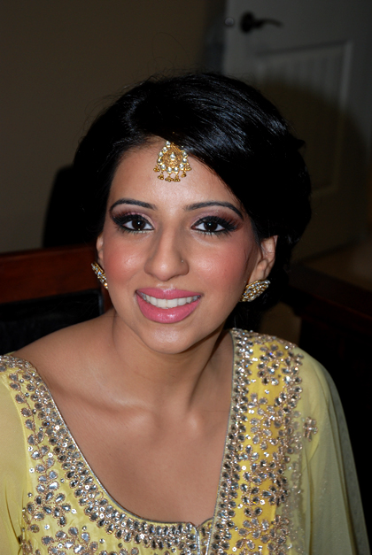 flawless-glowing-indian-wedding-makeup-by-kim-basran-1