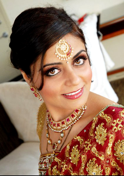 modern-traditional-indian-wedding-makeup-by-kim-basran-20